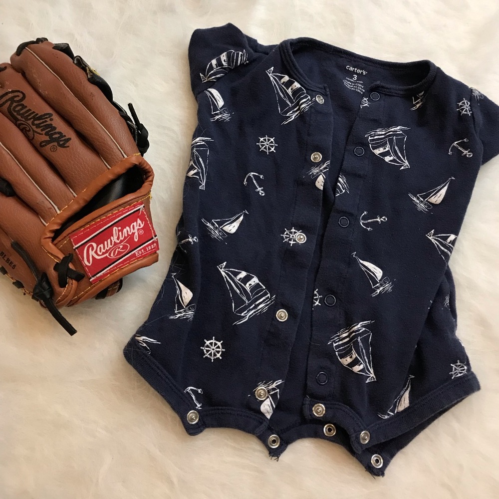 Little boys onesie🦀⚓️